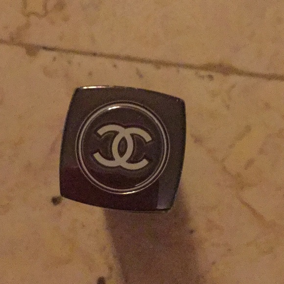 CHANEL Other - Chanel lipstick shimmery rose